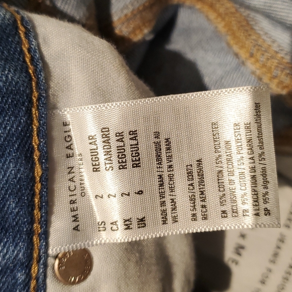 American Eagle Jeans - Picture 9 of 9